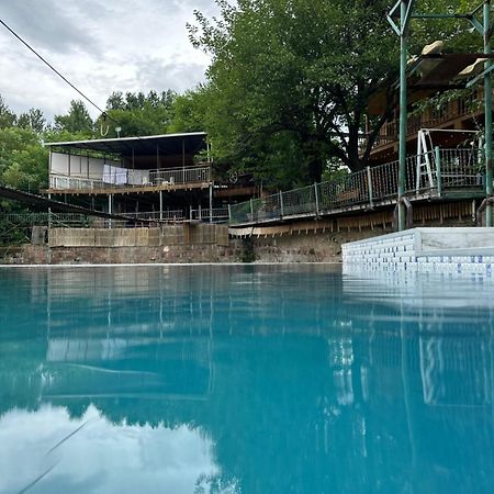 Amiran's Lake Hotel Tbilisi Bagian luar foto